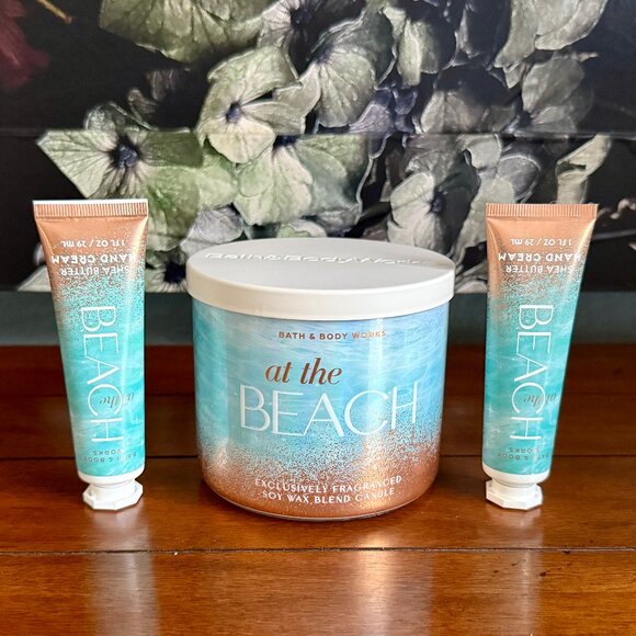 NEW 3-Pc AT THE BEACH 3-Wick 14.5oz Candle & 2 Hand Creams Bath & Body Works - Picture 3 of 3